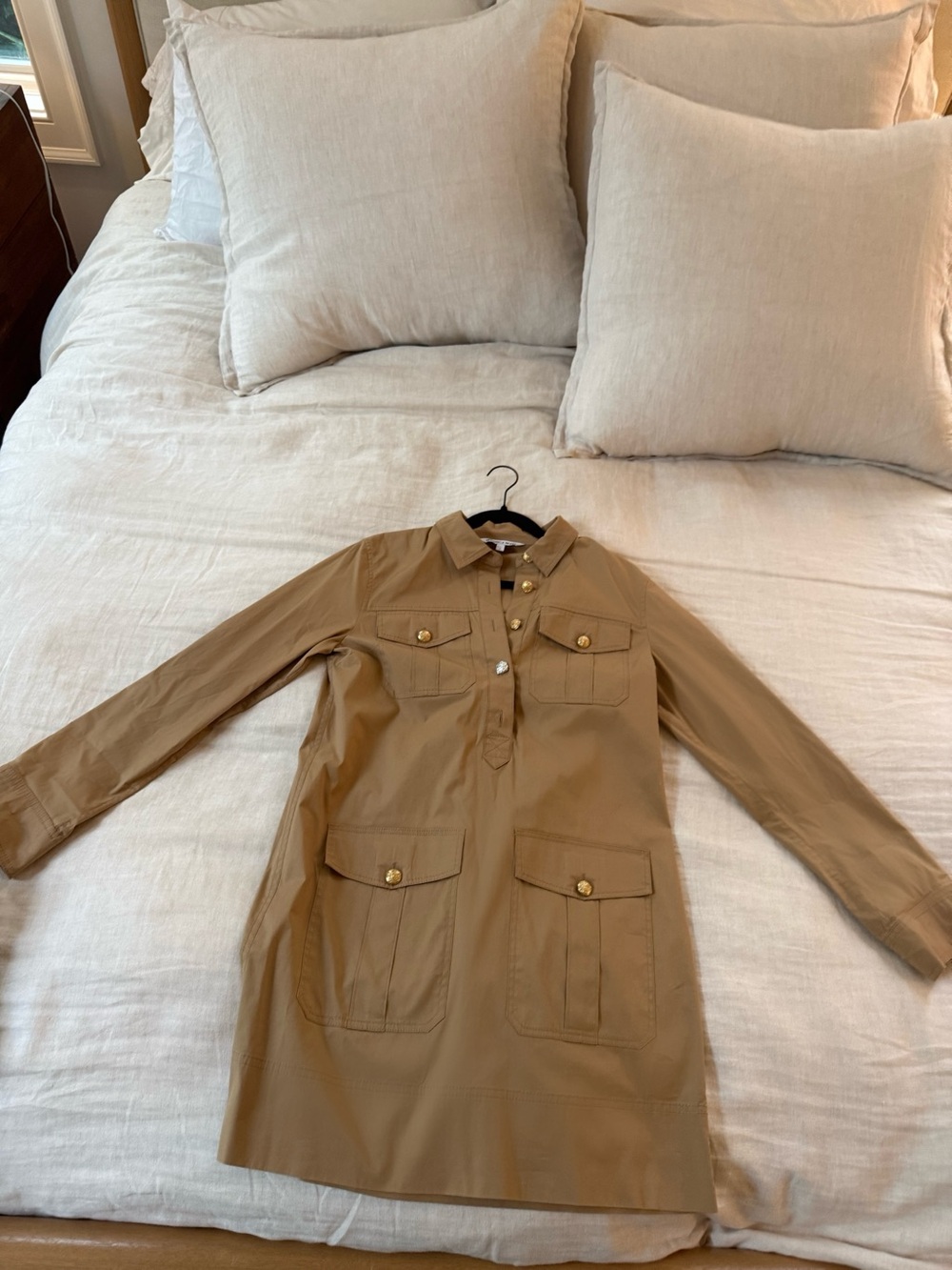 VERONICA BEARD Women’s Tan Utility Shirt Dress Jacket with Button Flap Pockets
